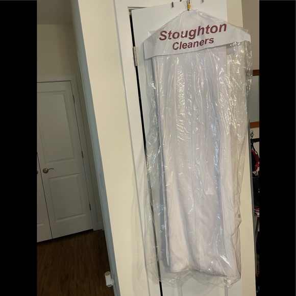 King Duvet with shams and accent pillow - Picture 5 of 5